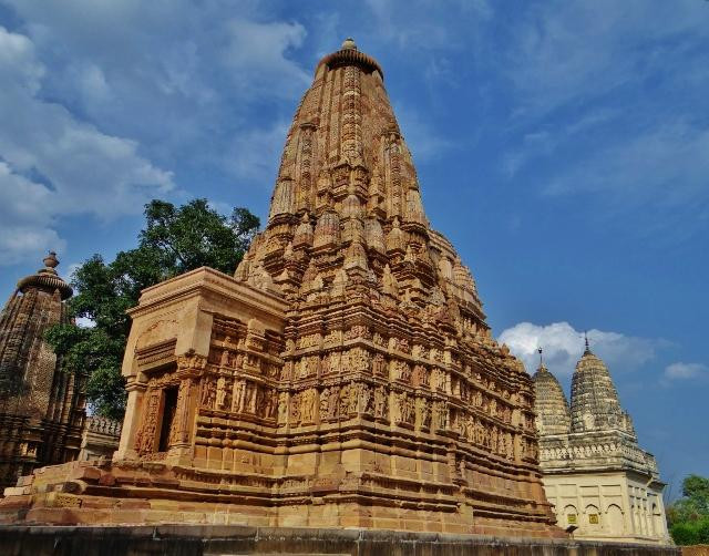 Parsvanath Temple景点图片