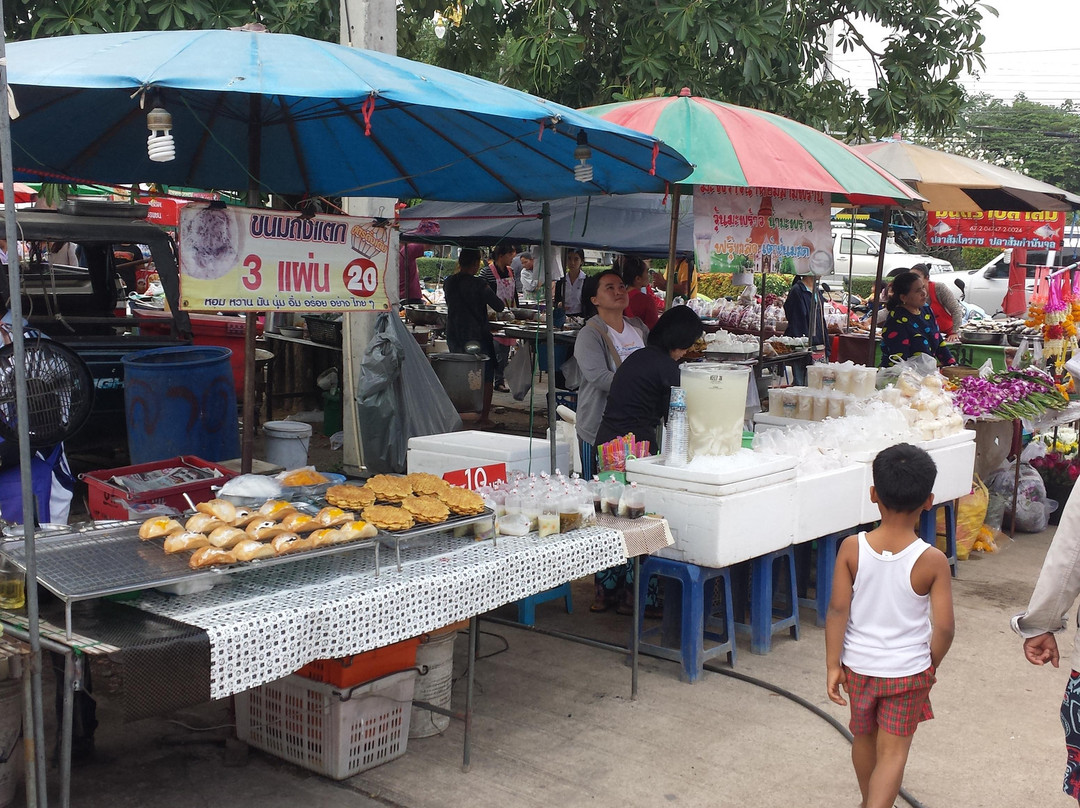 Tham Chomphon-宗汶必去景点