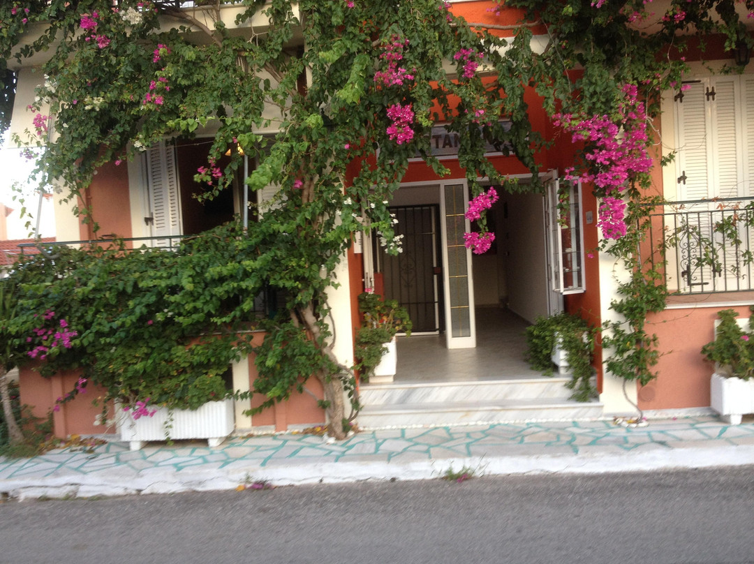 Konstantinos Apartments