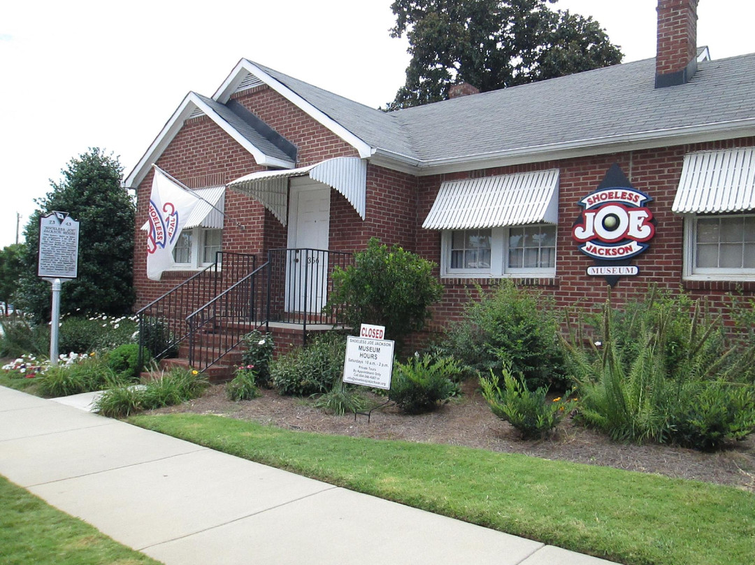Shoeless Joe Jackson Museum and Baseball Library景点图片