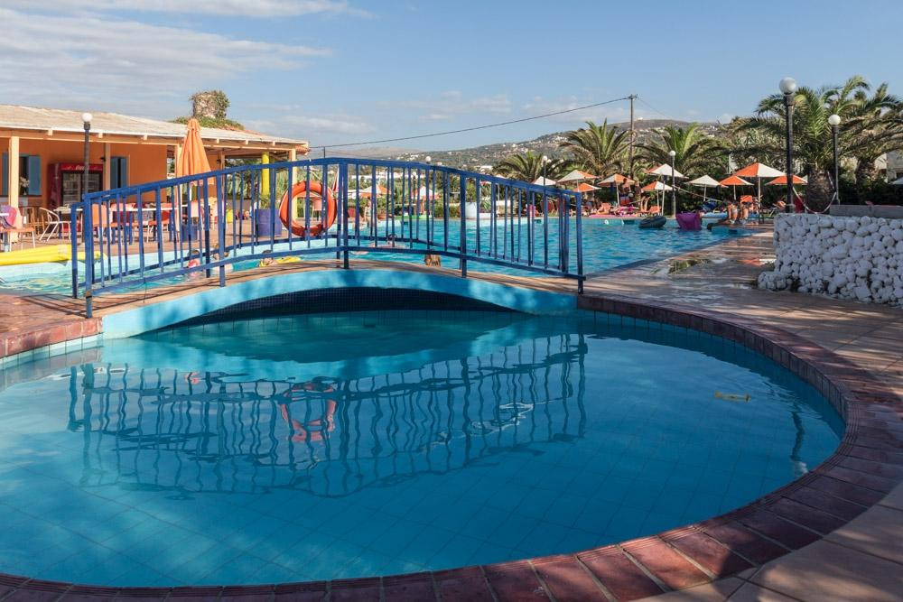 Bella Casita Family Apartments