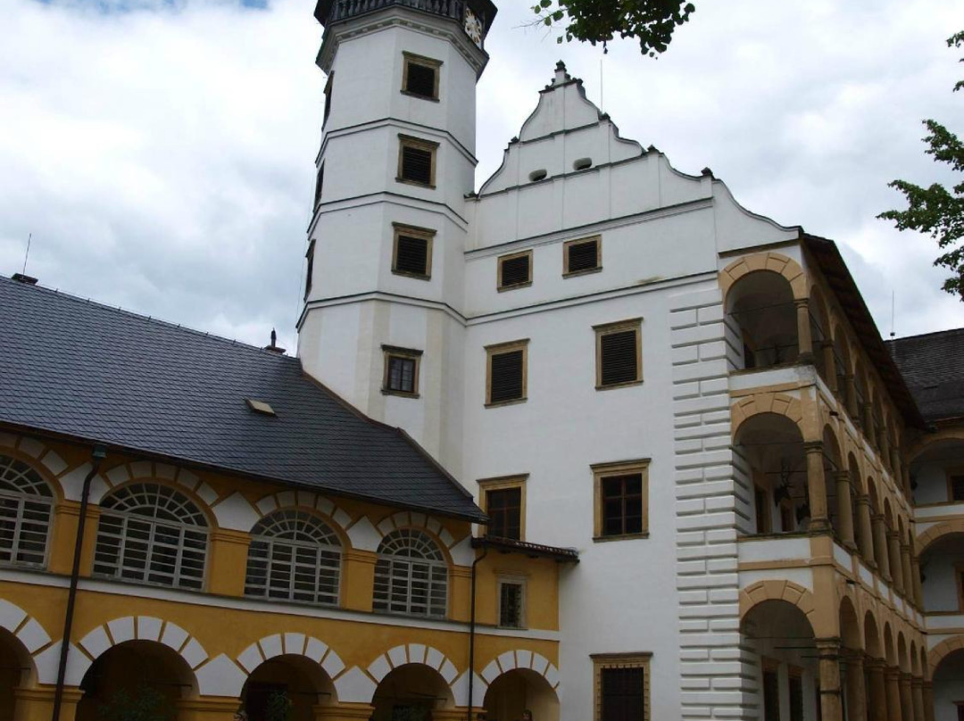 National Castle Velke Losiny景点图片