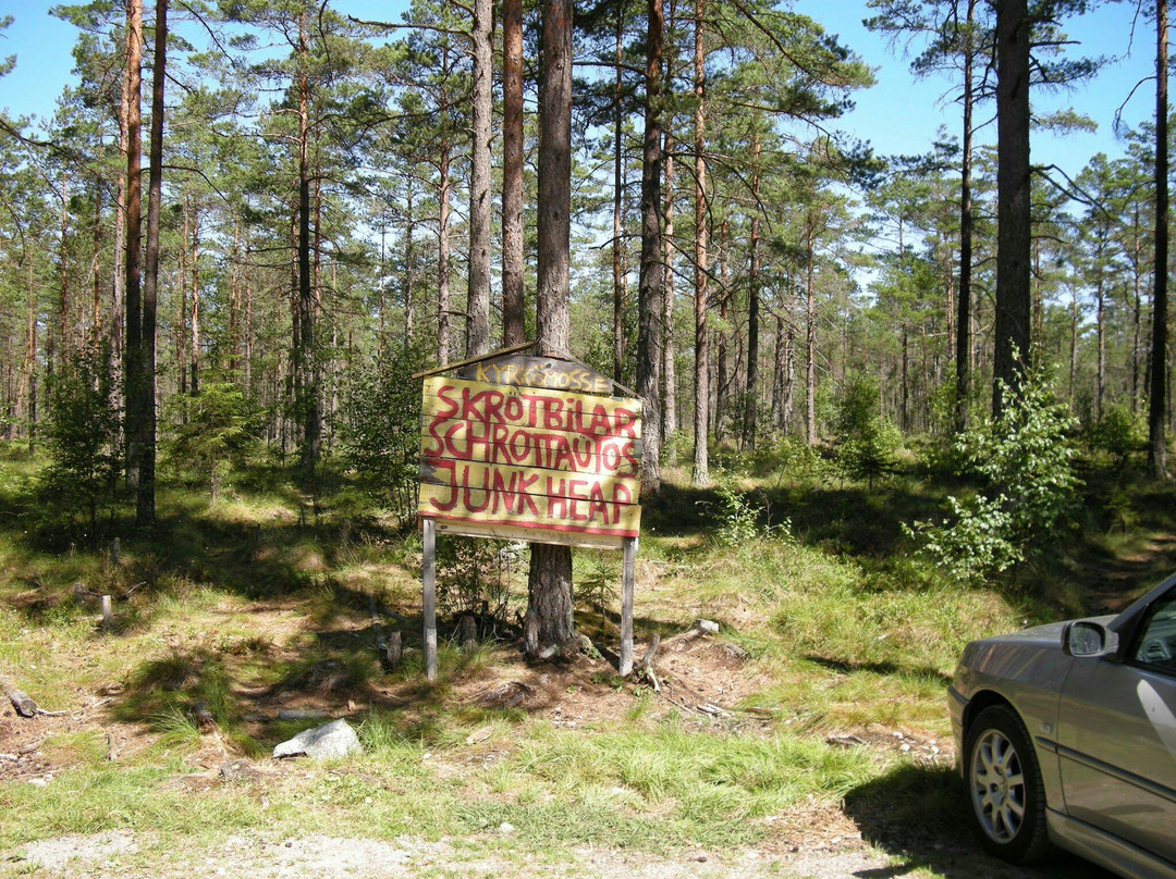 Bilkyrkogården Kyrkö Mosse-Ryd必去景点