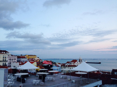 Miradouro de Santa Luzia-里斯本必去景点