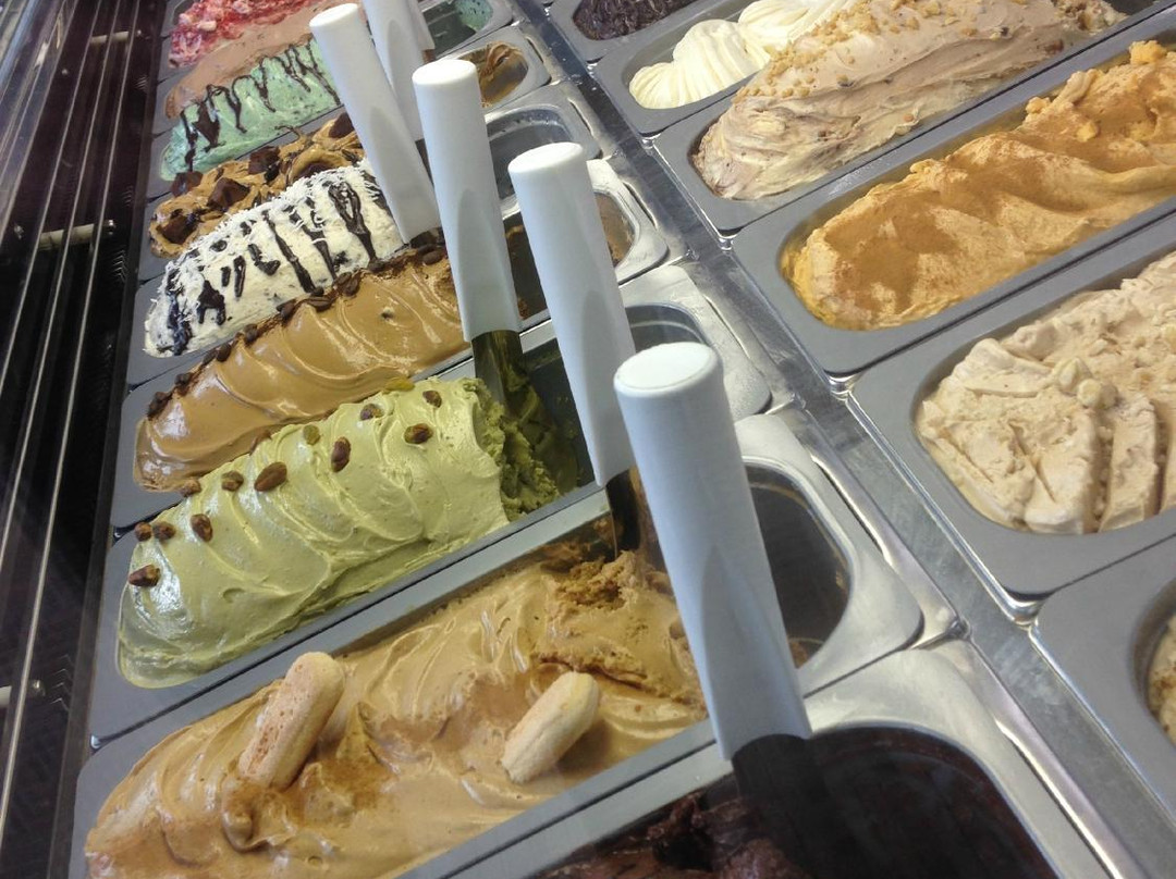Mangiamo Gelato Caffe