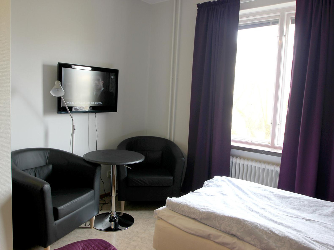 Karlshamn Vandrarhem Och Hotell