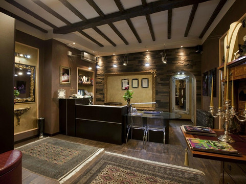 Dk Gioielli-Galliate必去景点