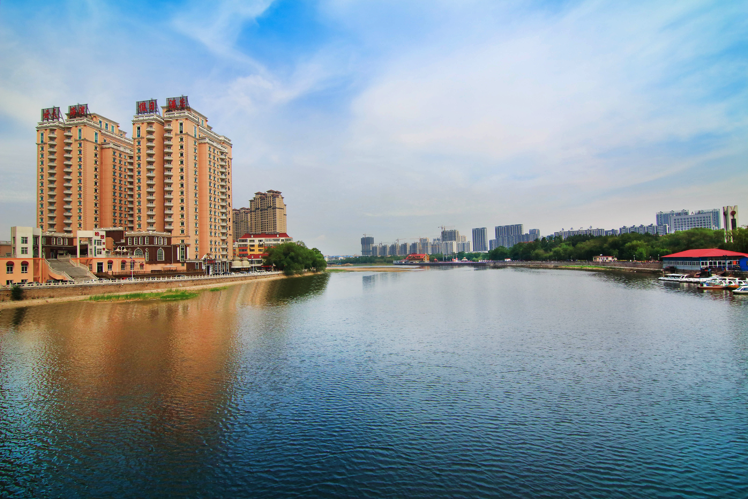 秦皇岛云天海湾假日酒店-官方