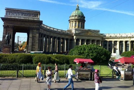 喀山圣母大教堂 (Kazansky Sobor)-圣彼得堡必去景点