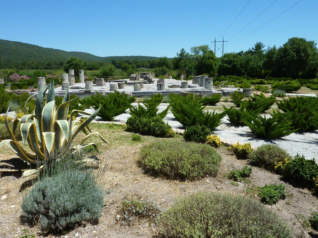 Temple of Messon-Lesbos必去景点