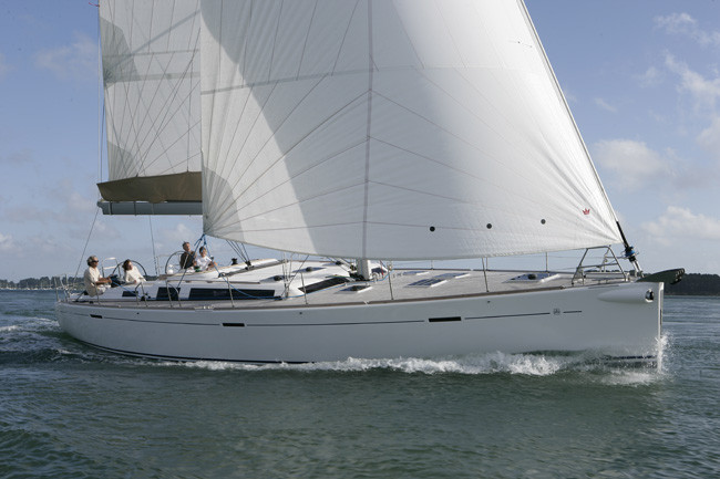 Excalibur Sailing-里米尼必去景点