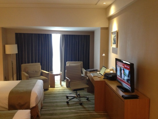 世茂假日酒店主图