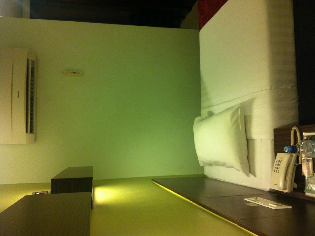 Pok Eng Tin Hotel主图