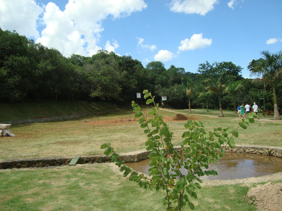Parque Municipal Cachoeira do Salto-Extrema必去景点