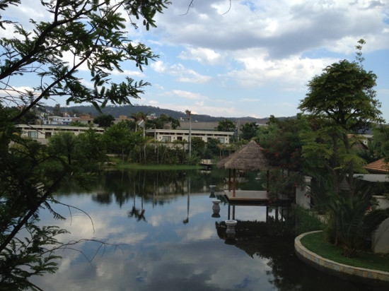 抚仙湖悦椿度假酒店主图