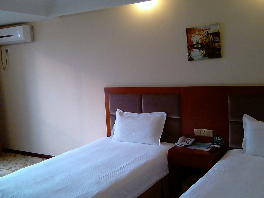 金马华庭酒店主图