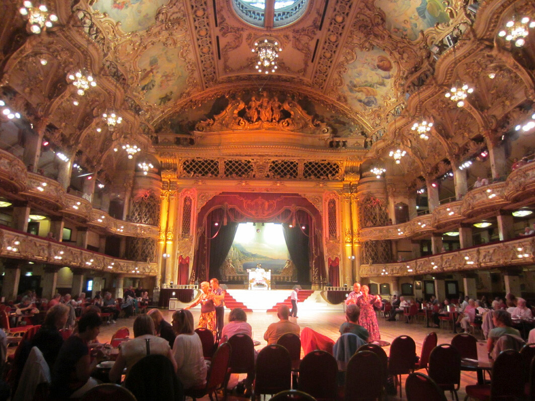 Blackpool Tower Ballroom-黑潭必去景点