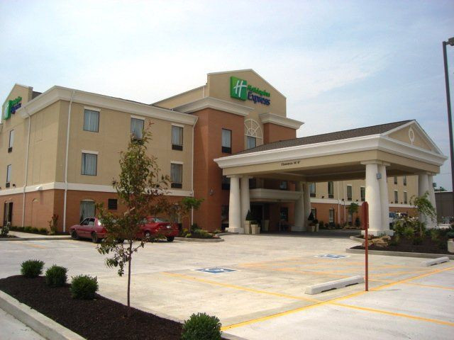 Robinson酒店住宿-Holiday Inn Express Vincennes By IHG