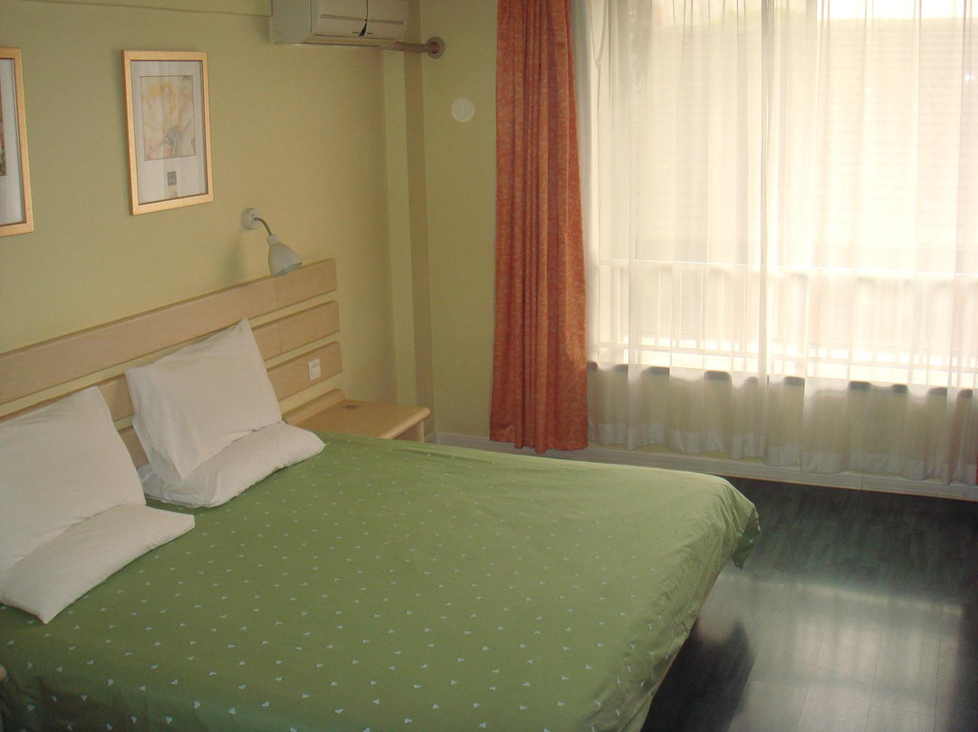 石家庄如家裕华西路客运总站店主图