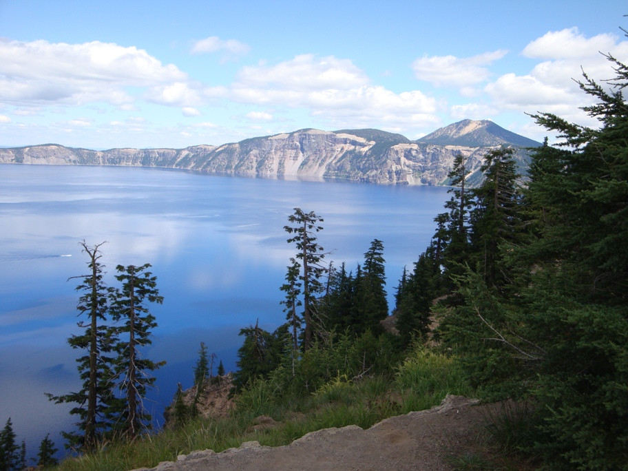 火山口湖国家公园景点图片