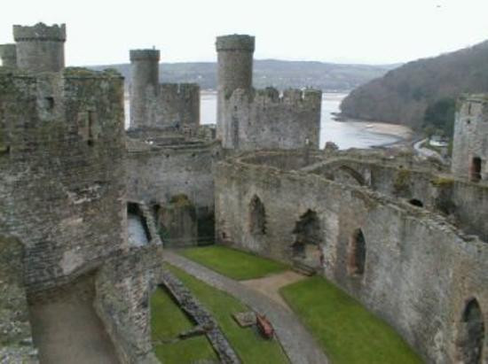 Castell Conwy景点图片