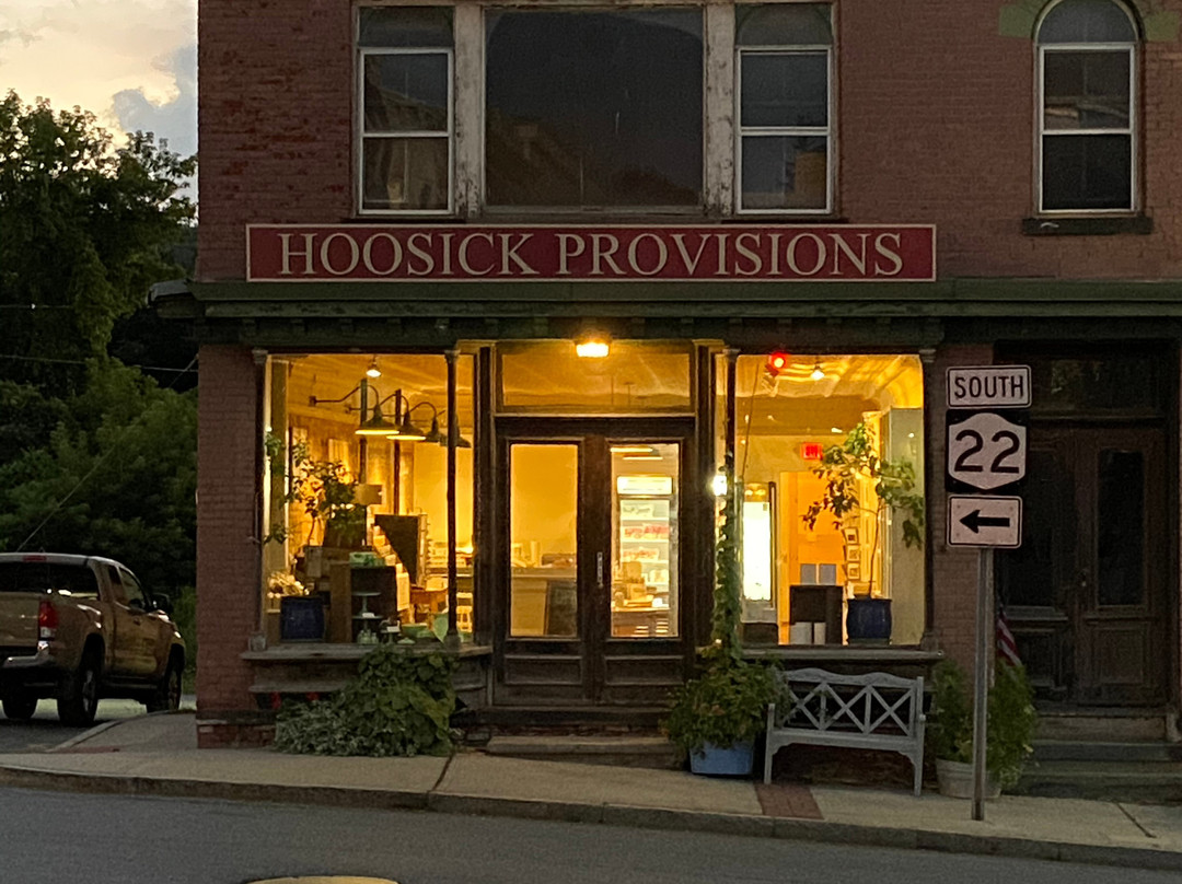Hoosick Provisions