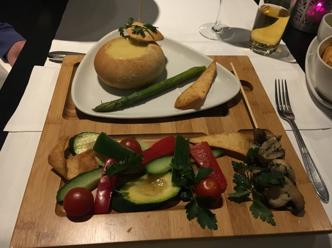 Nieuw Scheemda餐馆和美食-Van der Valk Hotel Groningen