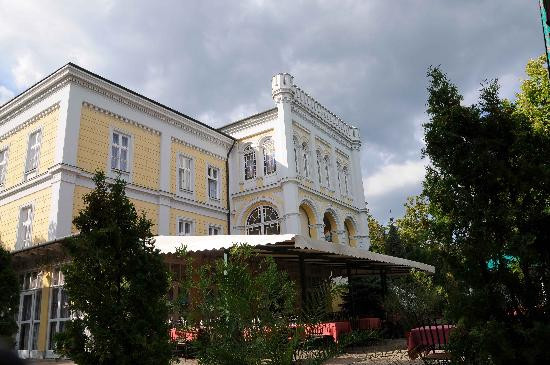 Astoria Hotel