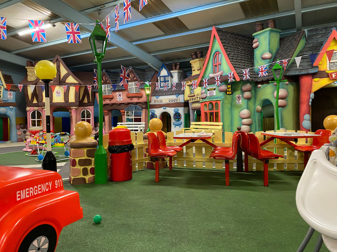 Tiny Tots Village Indoor Playzone景点图片
