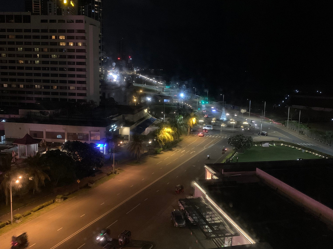 金斯伯里酒店主图