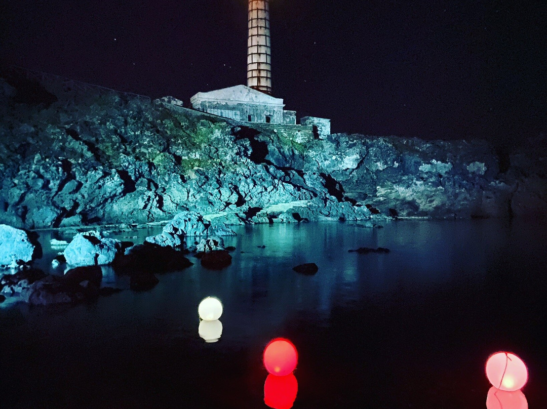 Il Faro Solarium-Ustica必去景点