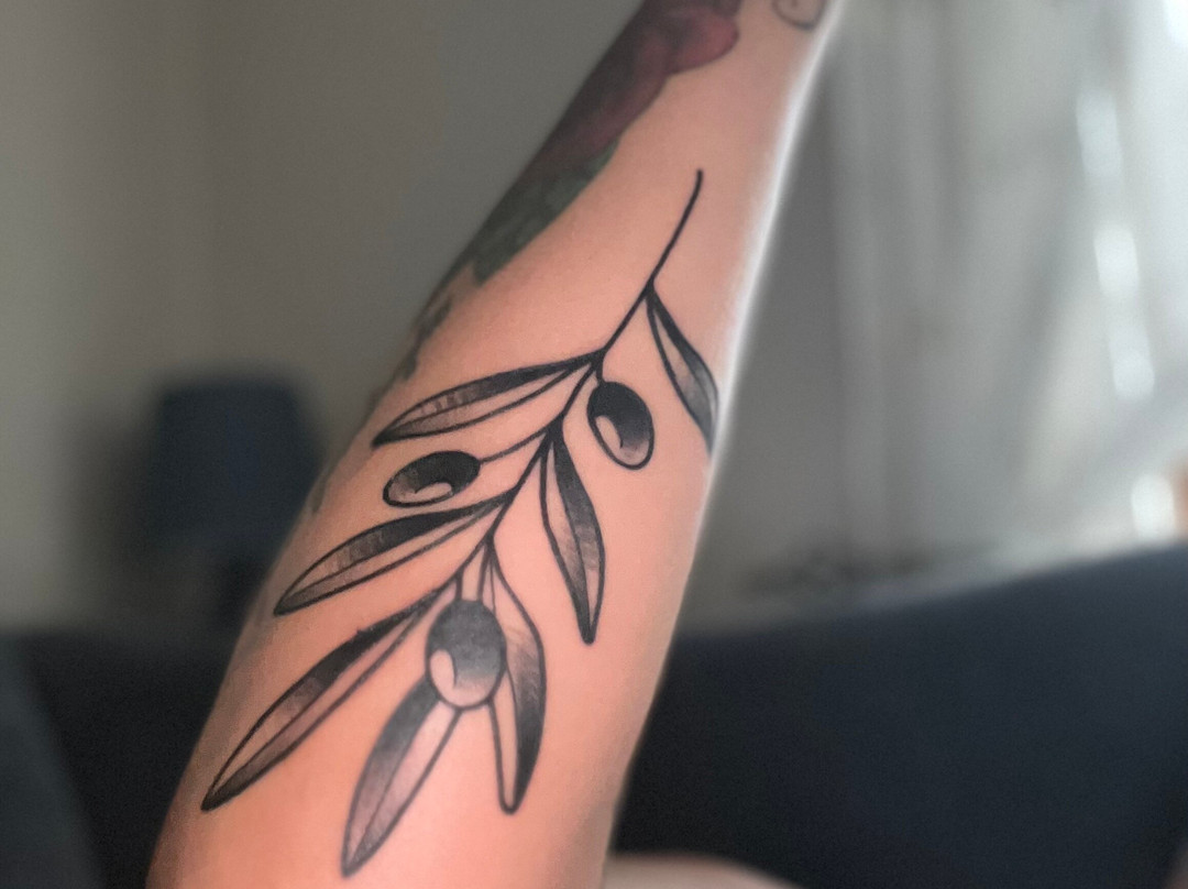 Asylum Of Ink Tattoo And Bar-提斯里菲必去景点