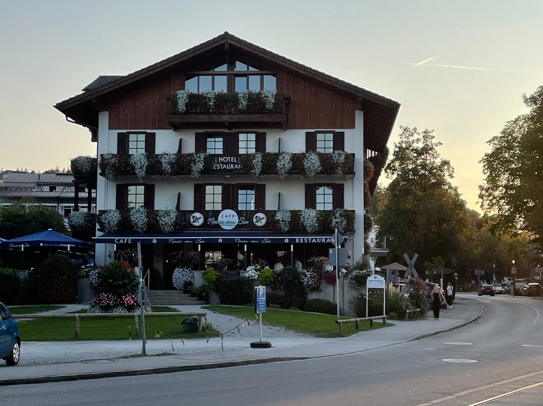 诺伊尔酒店主图