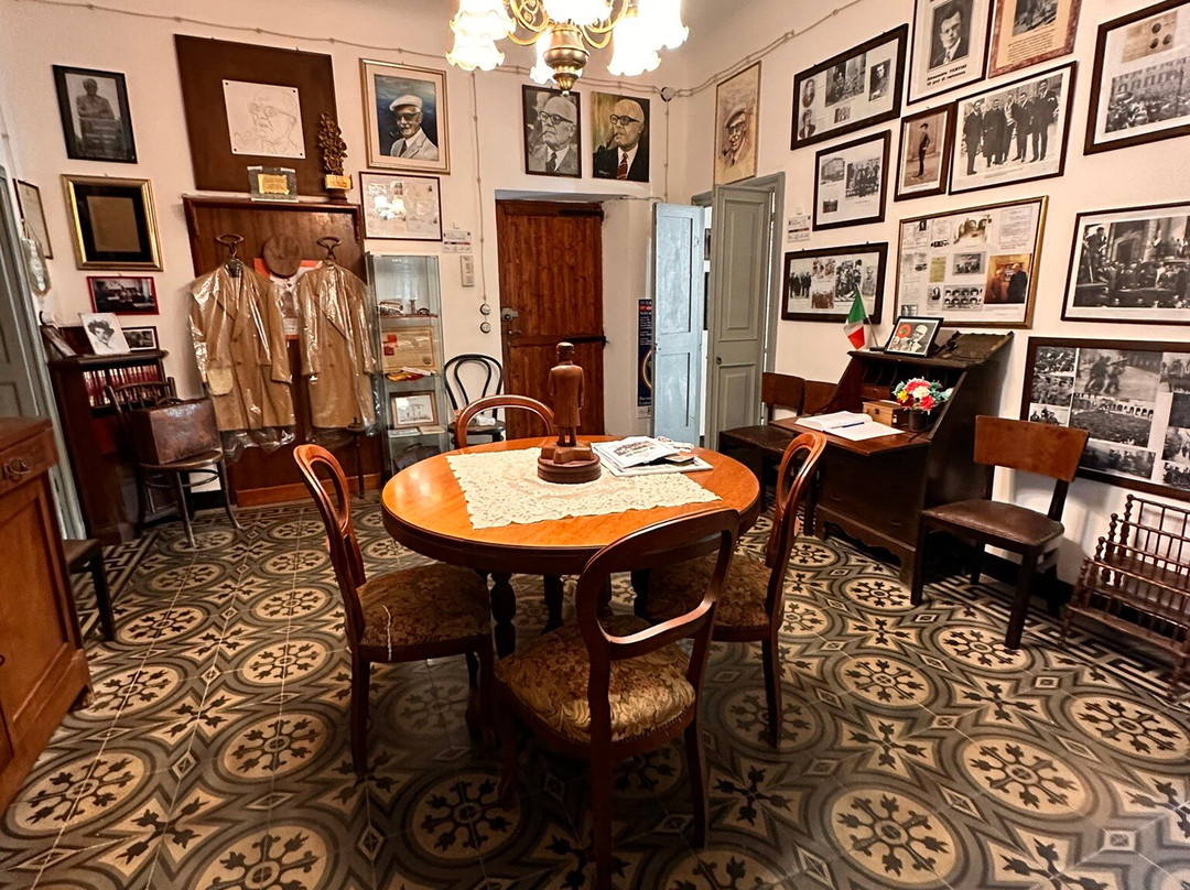 Casa di Sandro Pertini景点图片
