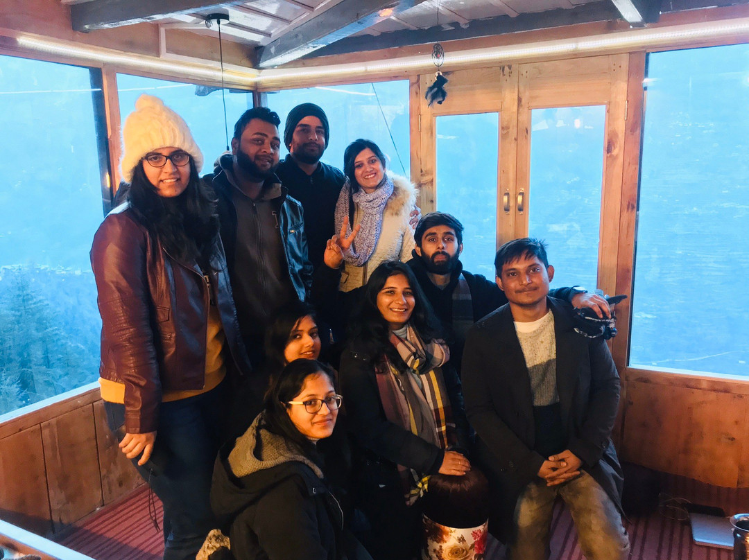 The Happy Host主图