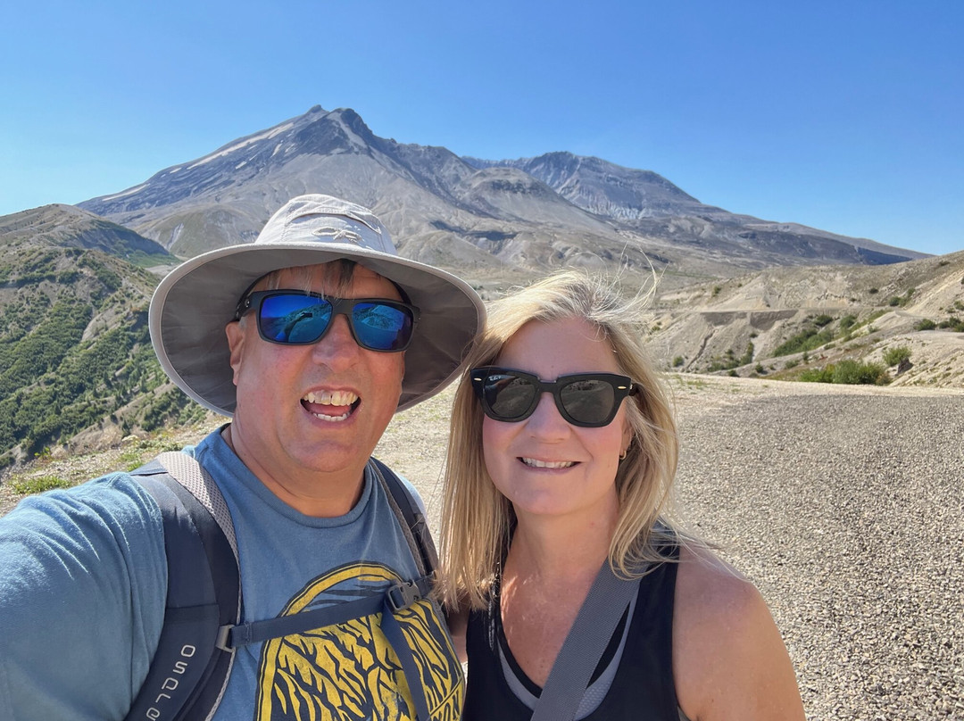 Mount St. Helens National Volcanic Monument景点图片