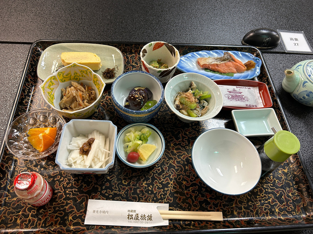 吉扎肯松屋旅馆主图