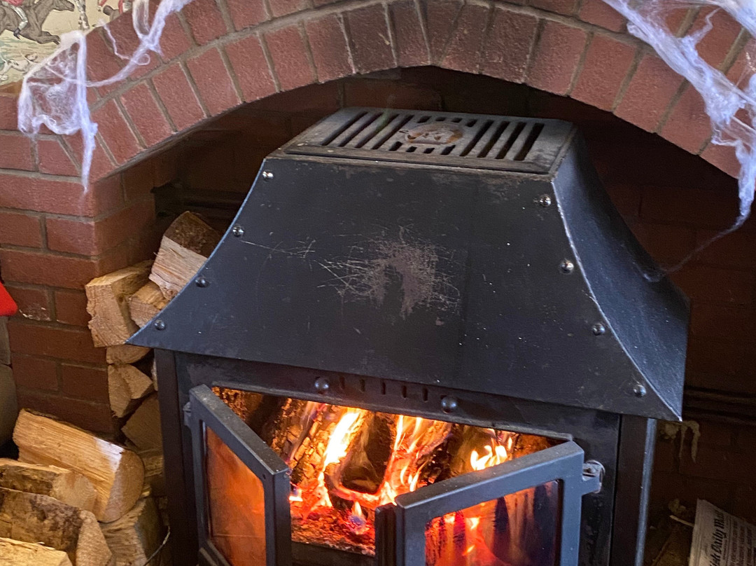 The Plough Hotel主图