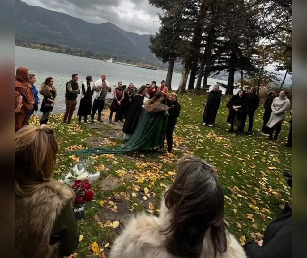 Wilder & Pine Riverside Cabins-酒店景观