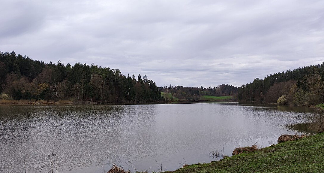 Lake Gradišče-Lukovica必去景点