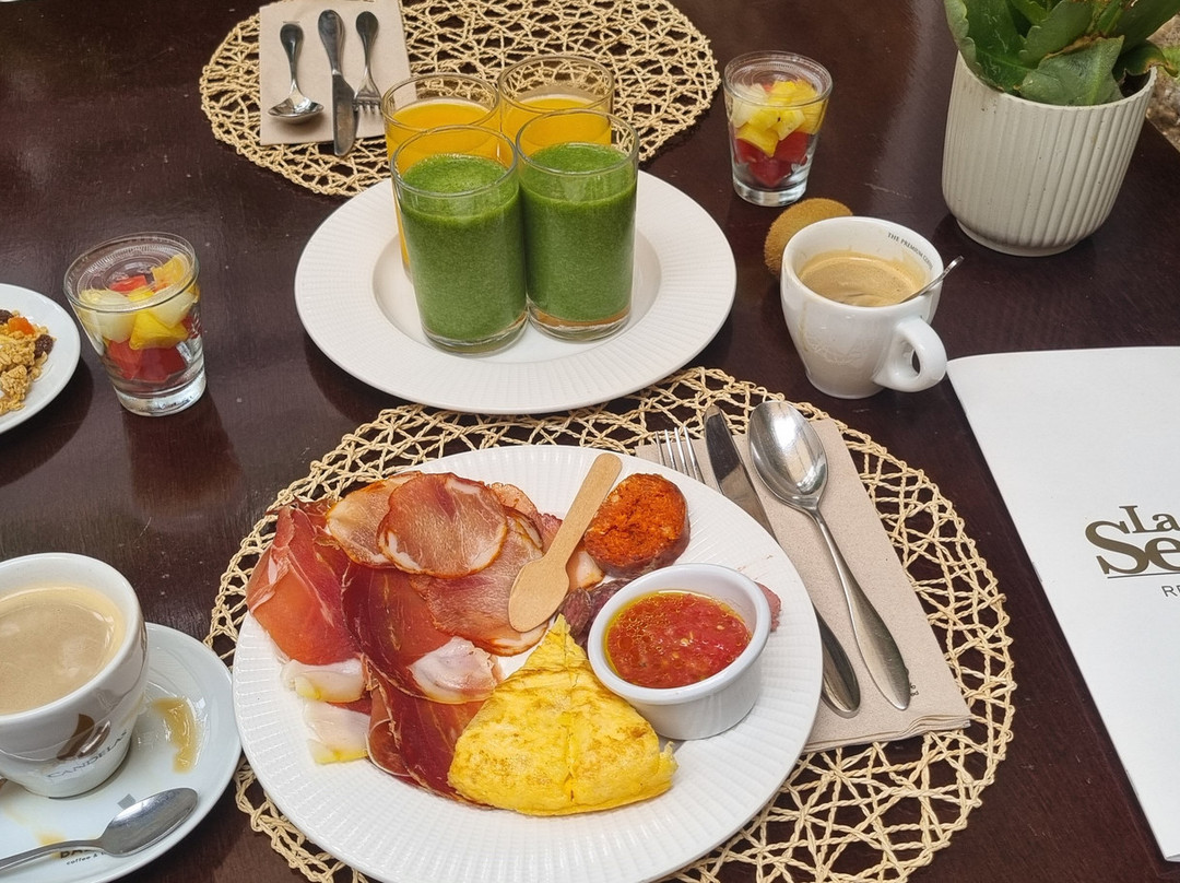 Hotel Nou Roma主图
