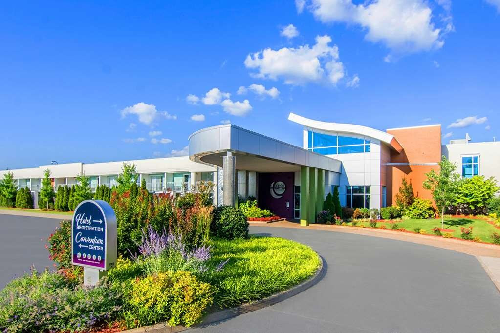 Oasis Hotel & Conv. Center, Ascend Hotel Collection主图