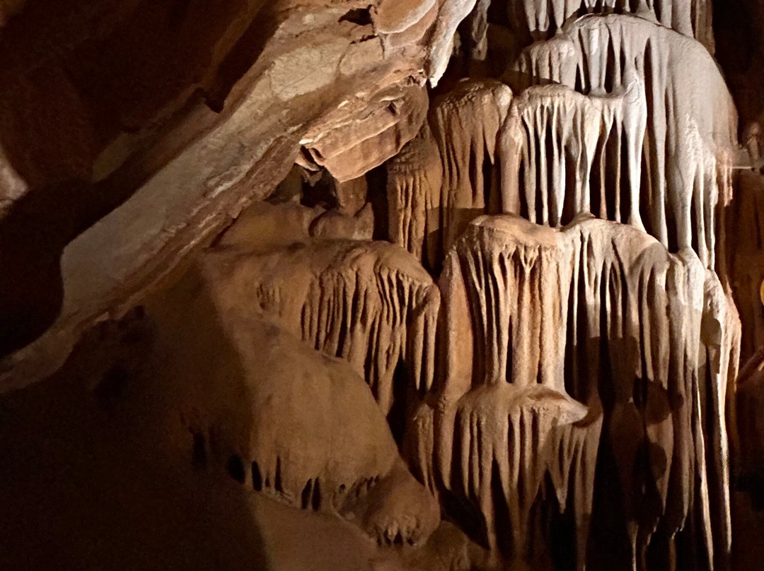 Grotta Maona-蒙特卡蒂尼－泰尔梅必去景点