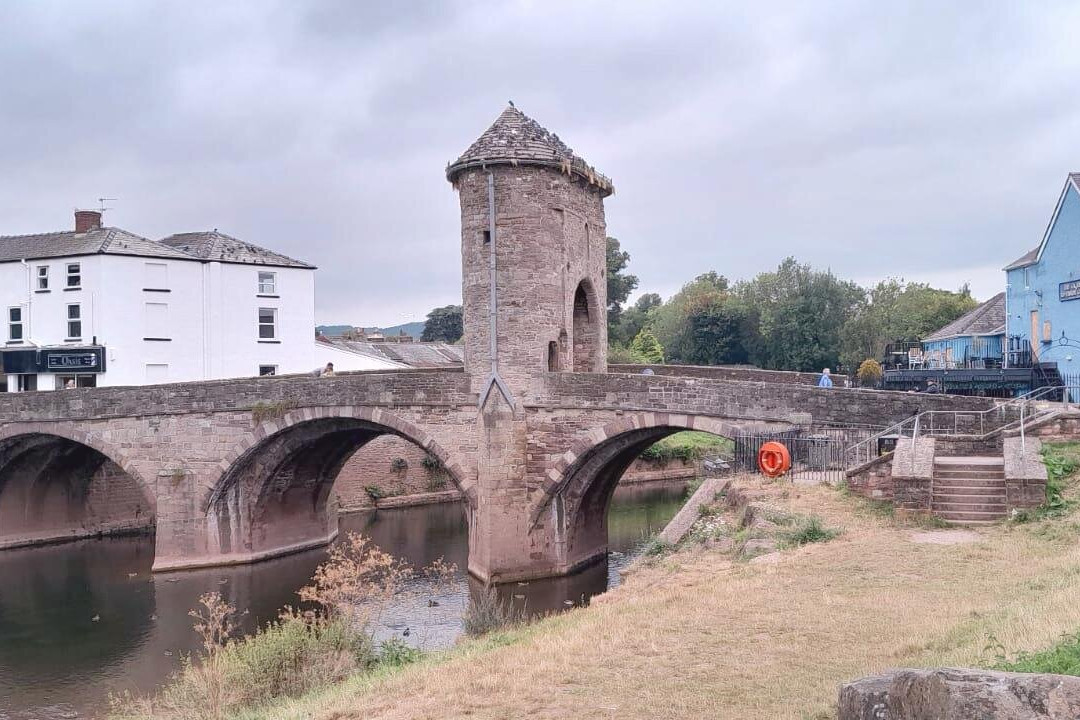 Monnow Bridge and Gate-Monmouth必去景点