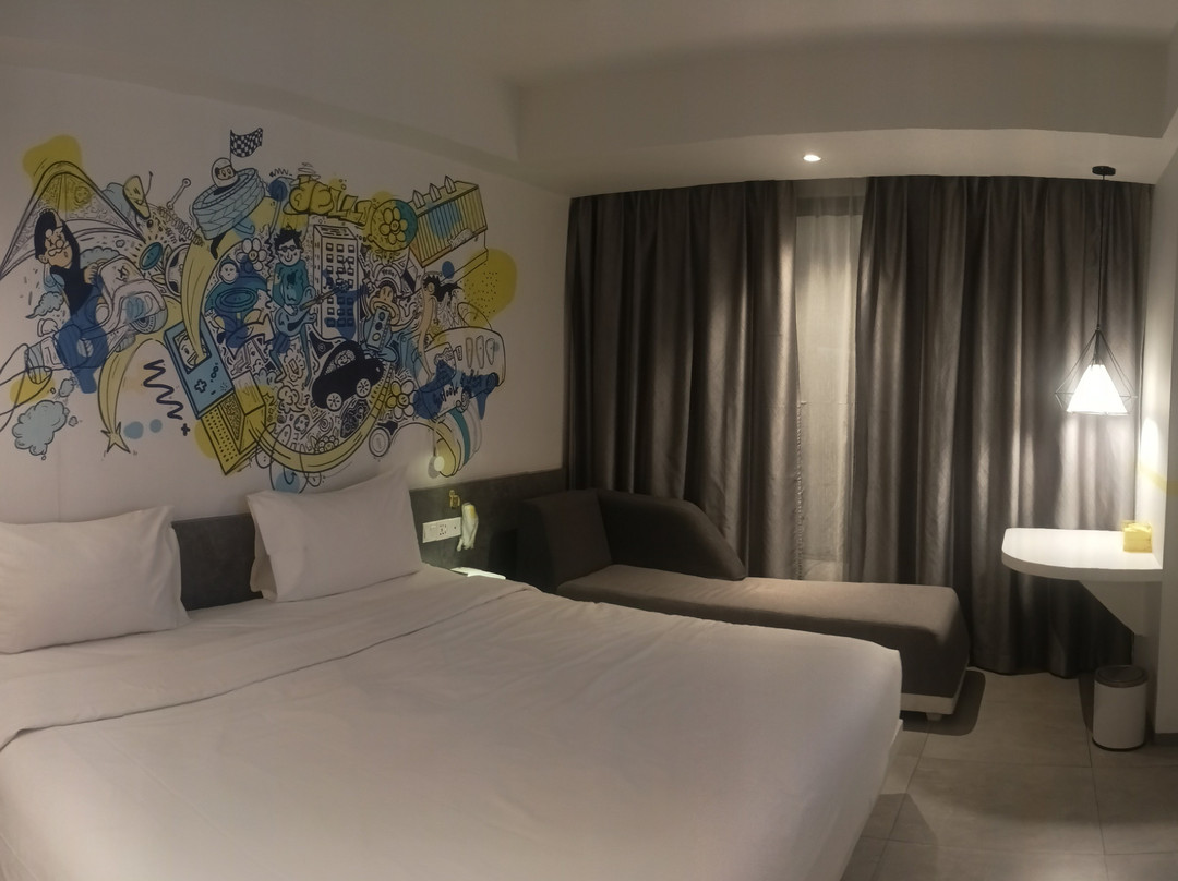 YELLO Hotel Jambi主图