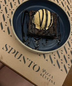 Spunto Pizza e Cucina餐厅图片
