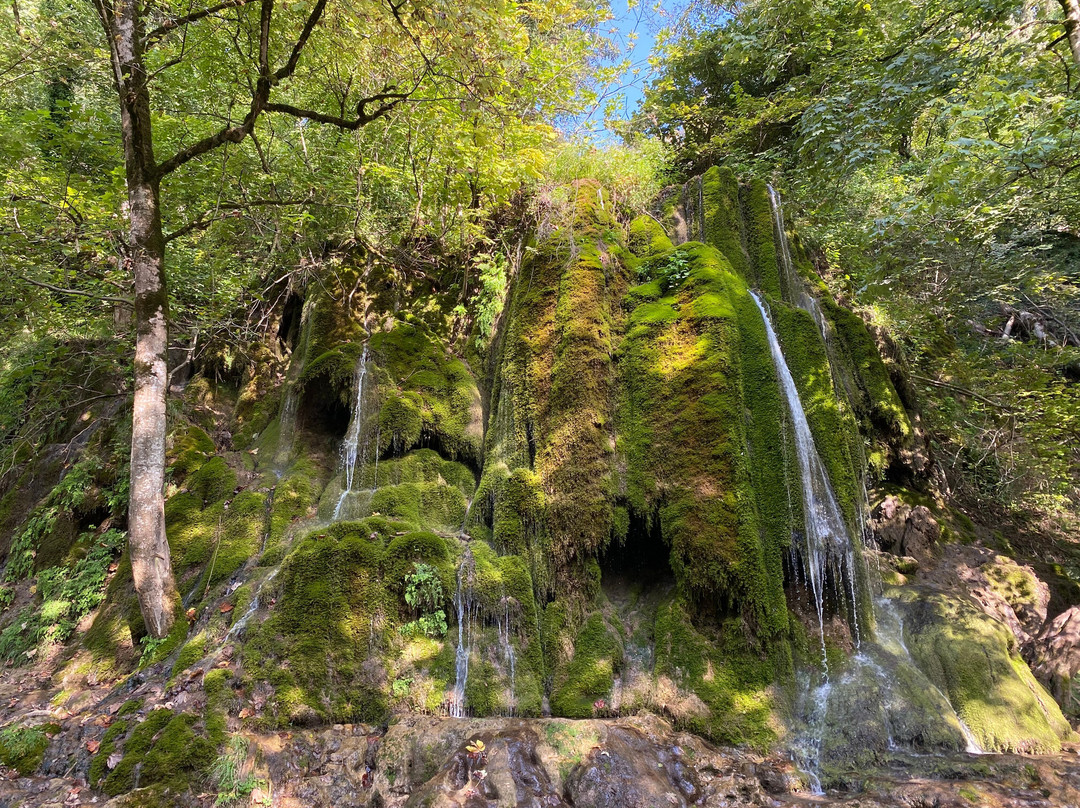 Mamirli Waterfall-Qakh必去景点