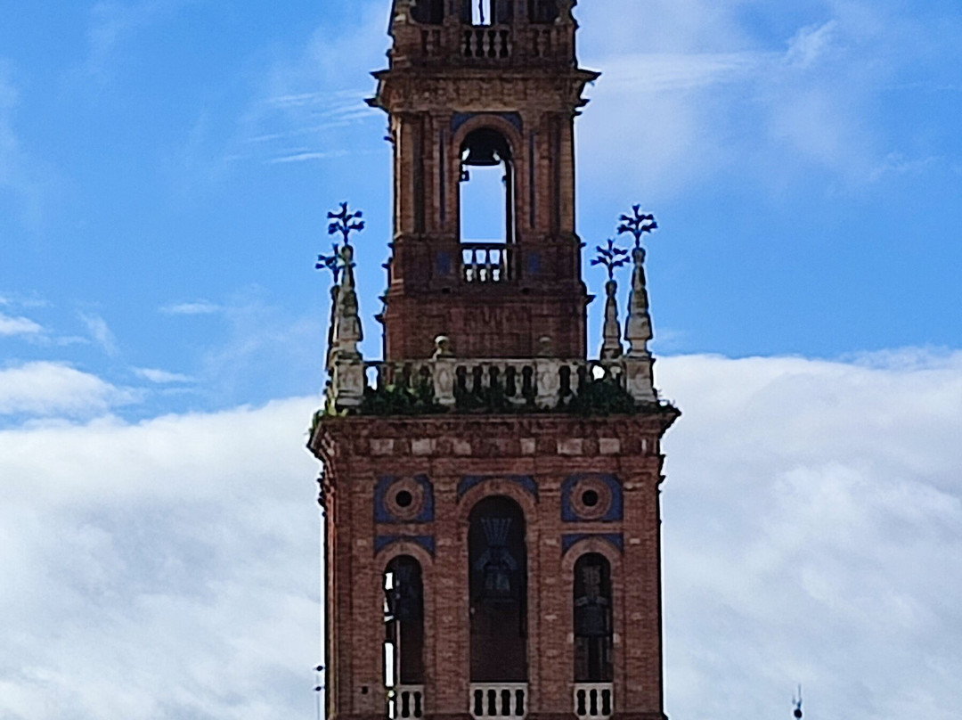 Oficina de Turismo-卡莫纳必去景点