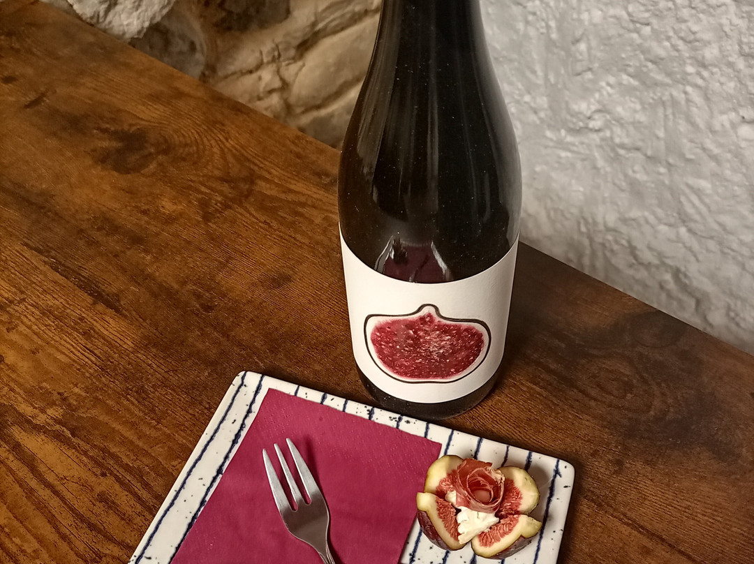 La Bodegueta De Besalú Vi&teca