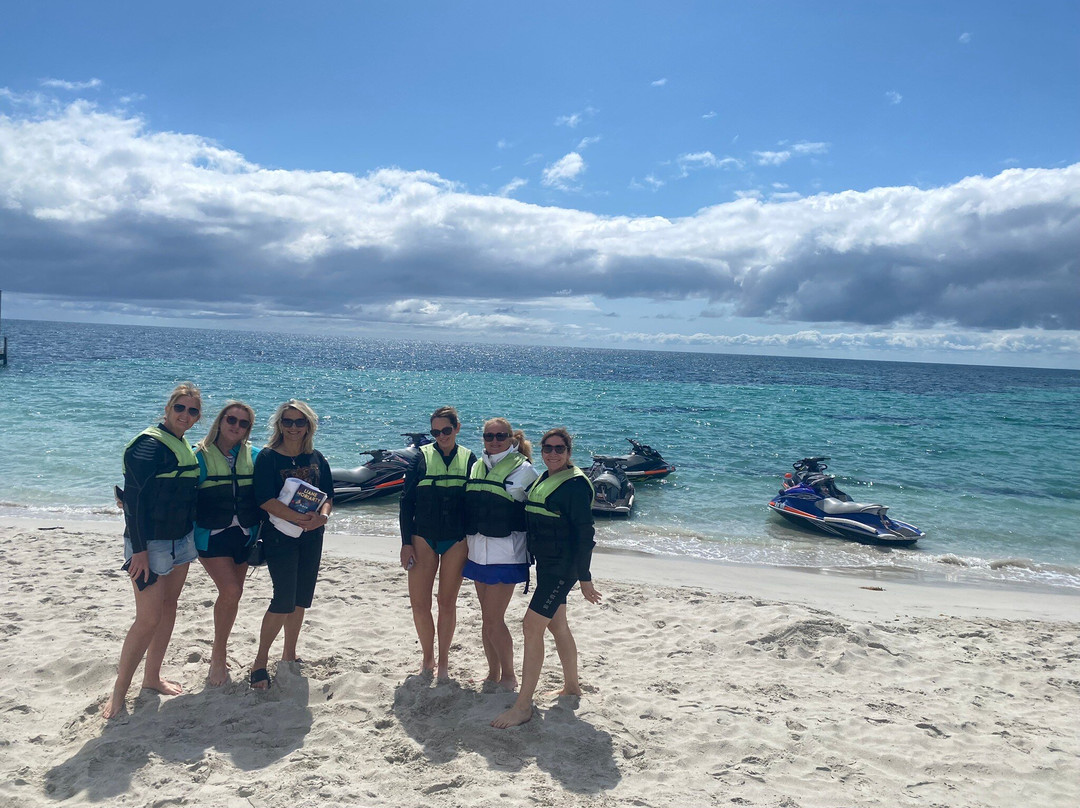 Dunsborough Jet Ski Tours-戴士柏必去景点